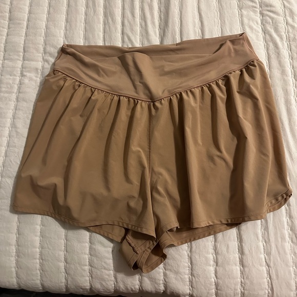 Aerie real me flowy shorts - Picture 1 of 3